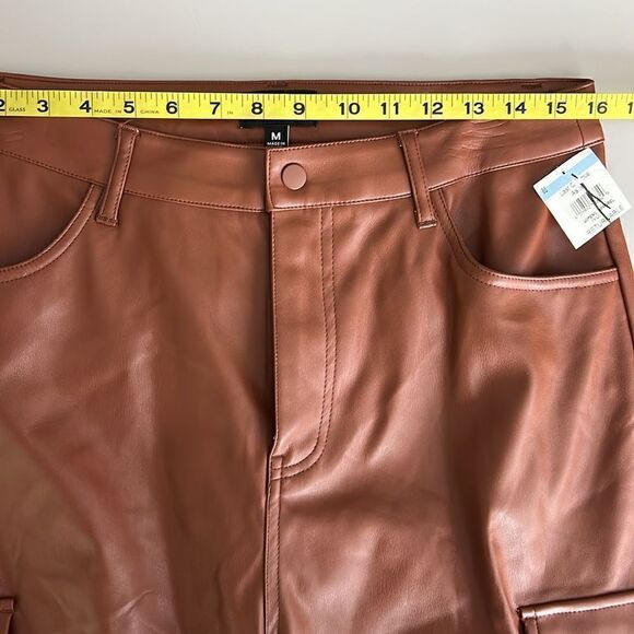 015 New Steve Madden Faux Leather Cargo Pants Size M - Picture 10 of 11